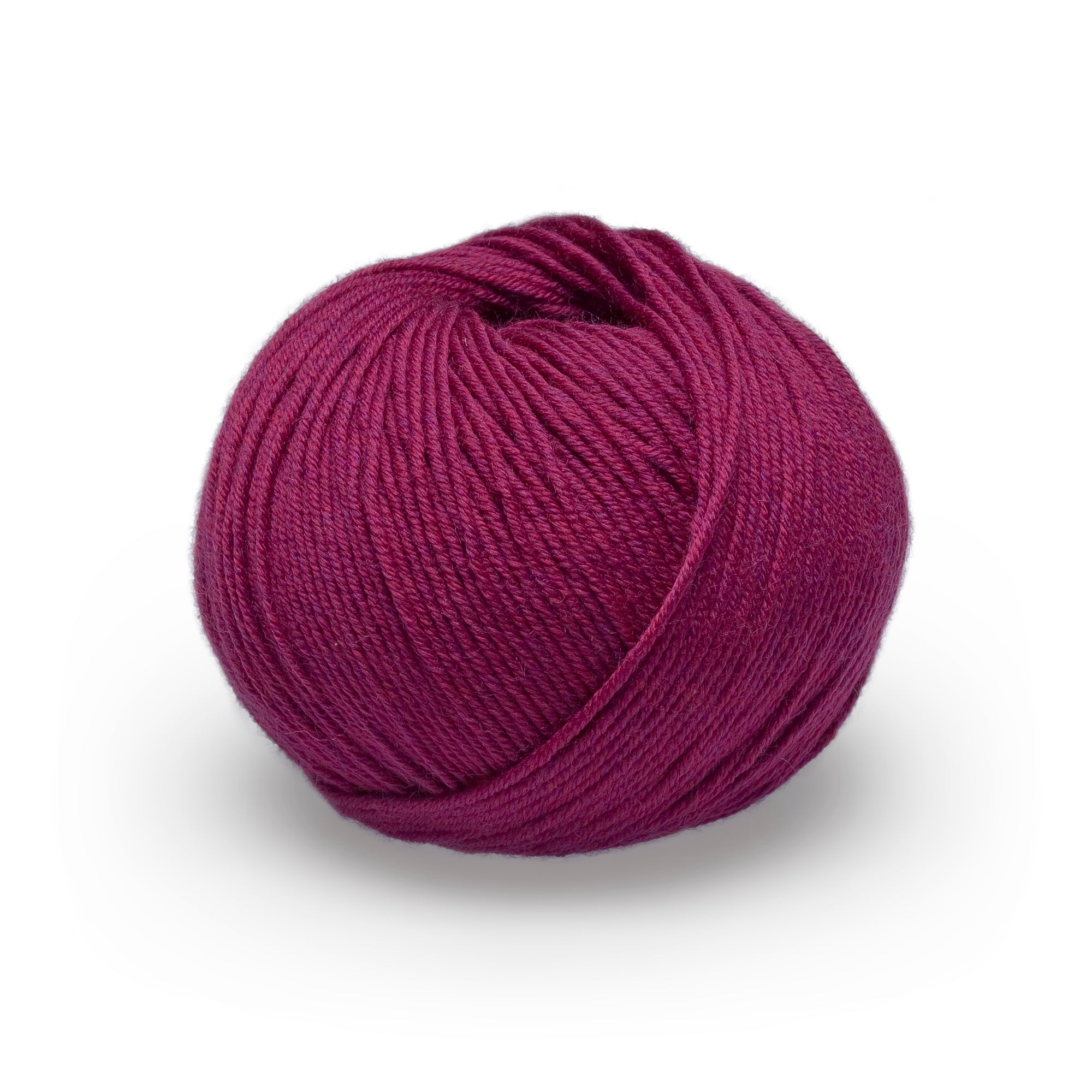 NOVOMERINO 4PLY BEETROOT – CHAPTEr.R