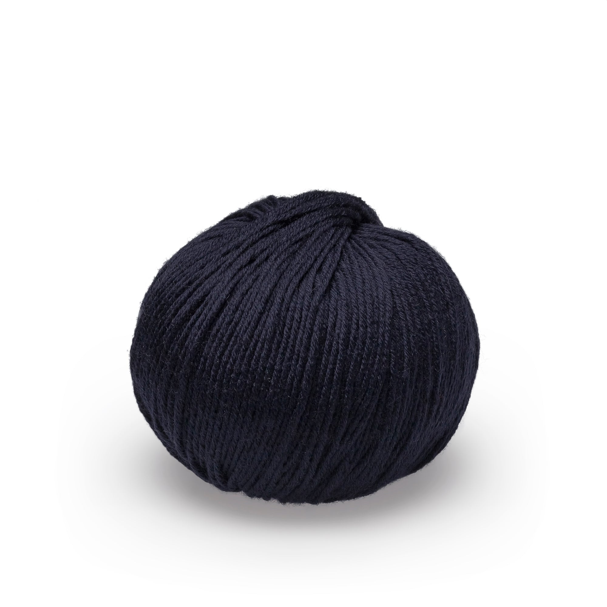 02-Merino-4p-039_Navy.jpg