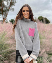 DULCE - Turtle Neck Pullover w/contrast pockets - Grey
