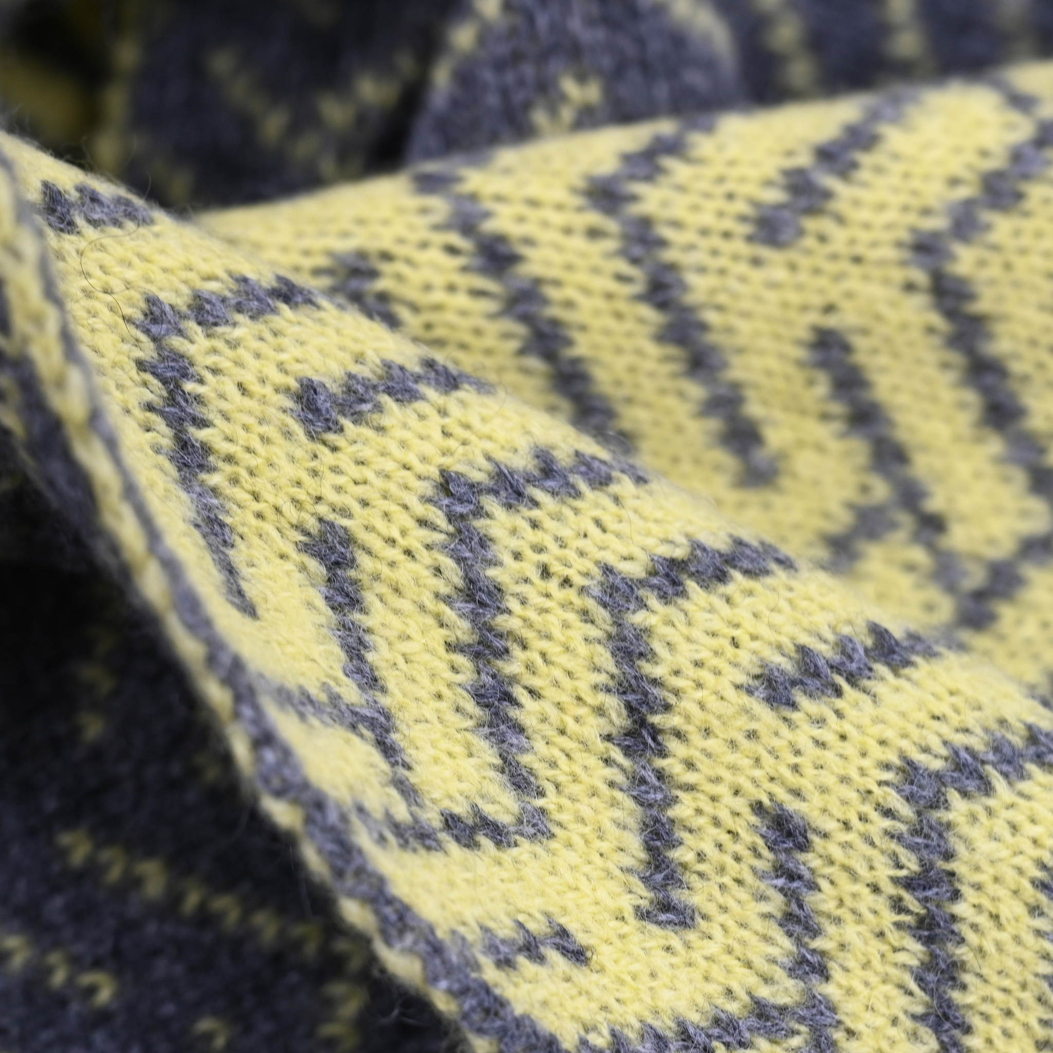 NDOVA-Luxe Zig Zag Scarf-Yellow-F