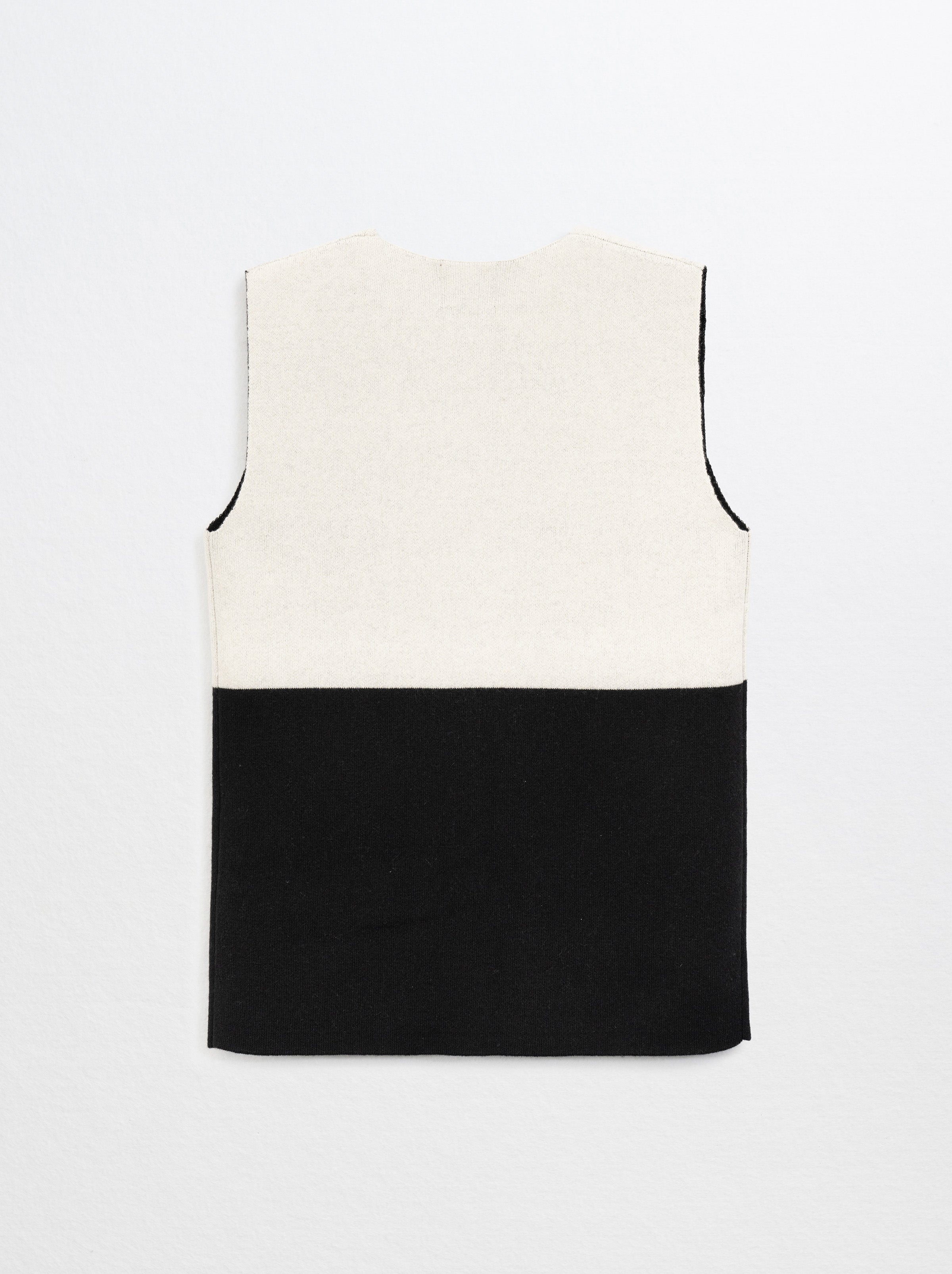 DINA-Cashmere W/B Sleeveless Cardigan-White-M