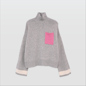 DULCE - Turtle Neck Pullover w/contrast pockets - Grey