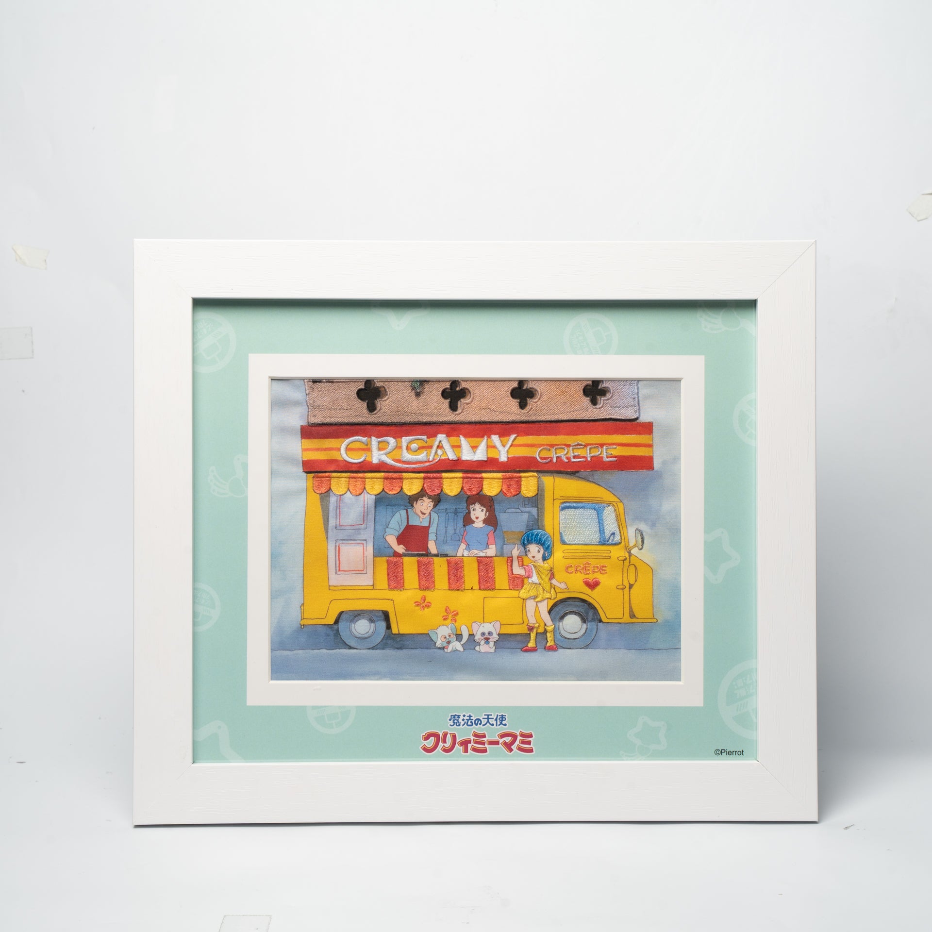 UNBOX - CREAMY MAMI EMBROIDERED ART FRAME (C)