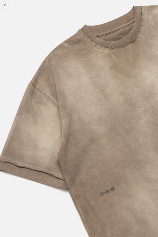 GROCERY DISTRESSED SMALL LOGO WASHED TEE/ FADED SAND